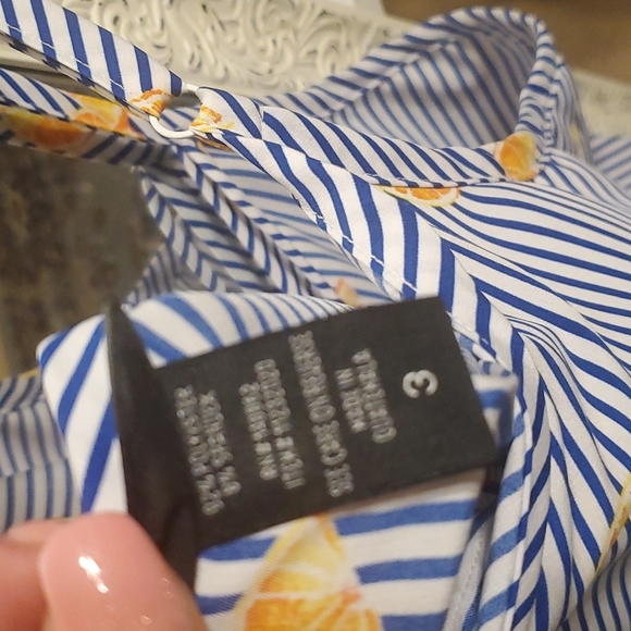 Torrid - Picture 4 of 5